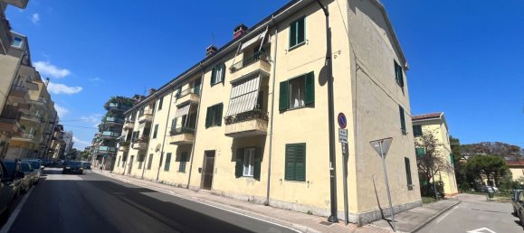 3 rooms Apartment in Pescara, Italy No. 41877 12