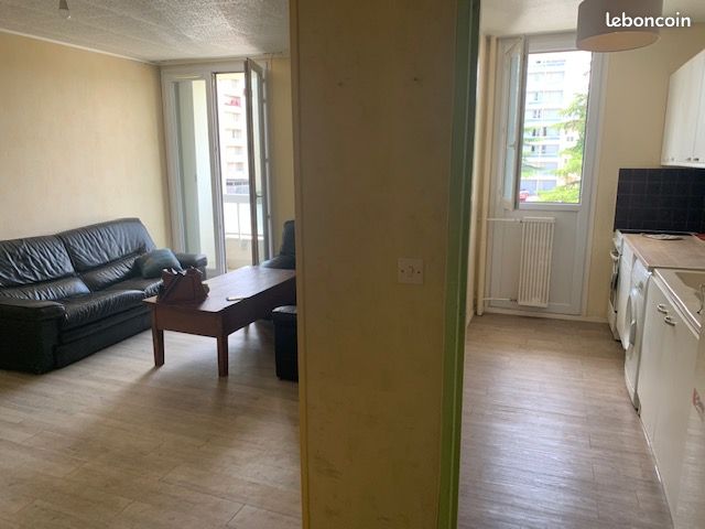 1 bedroom Apartment in Gradignan, France No. 319825