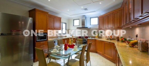 Villa de 4 dormitorios en Palm Jumeirah, UAE No. 916 12