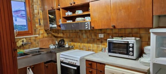 Apartamento de 5 habitaciónes en Massa, Italy No. 90032 24