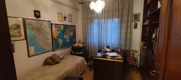 Apartamento de 5 habitaciónes en Massa, Italy No. 90032 9