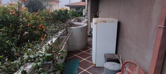 Apartamento de 5 habitaciónes en Massa, Italy No. 90032 15