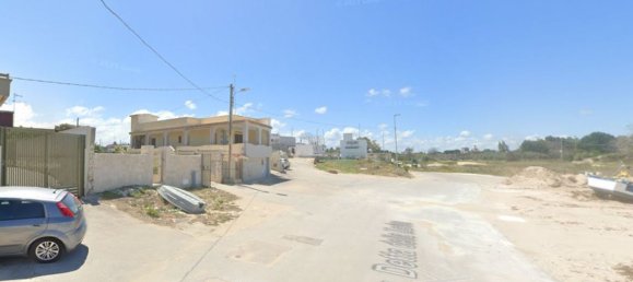 7 rooms Apartment in Bari, Italy No. 41134 2