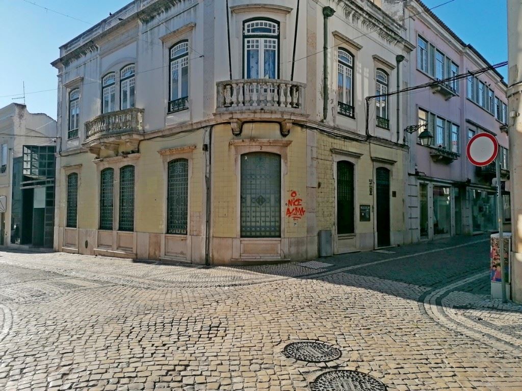 Gewerbliche Immobilie in Santarem, Portugal 840m², Nr. 58135