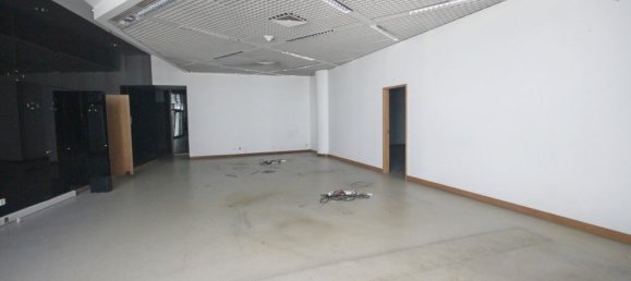 Gewerbliche Immobilie in Santarem, Portugal 840m², Nr. 58135 7