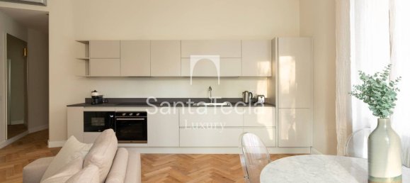 2 bedrooms Duplex in Milan, Italy No. 362276 7