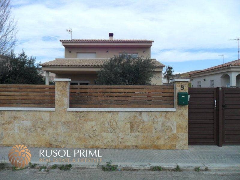 4 bedrooms House in Coma-Ruga, Spain No. 292