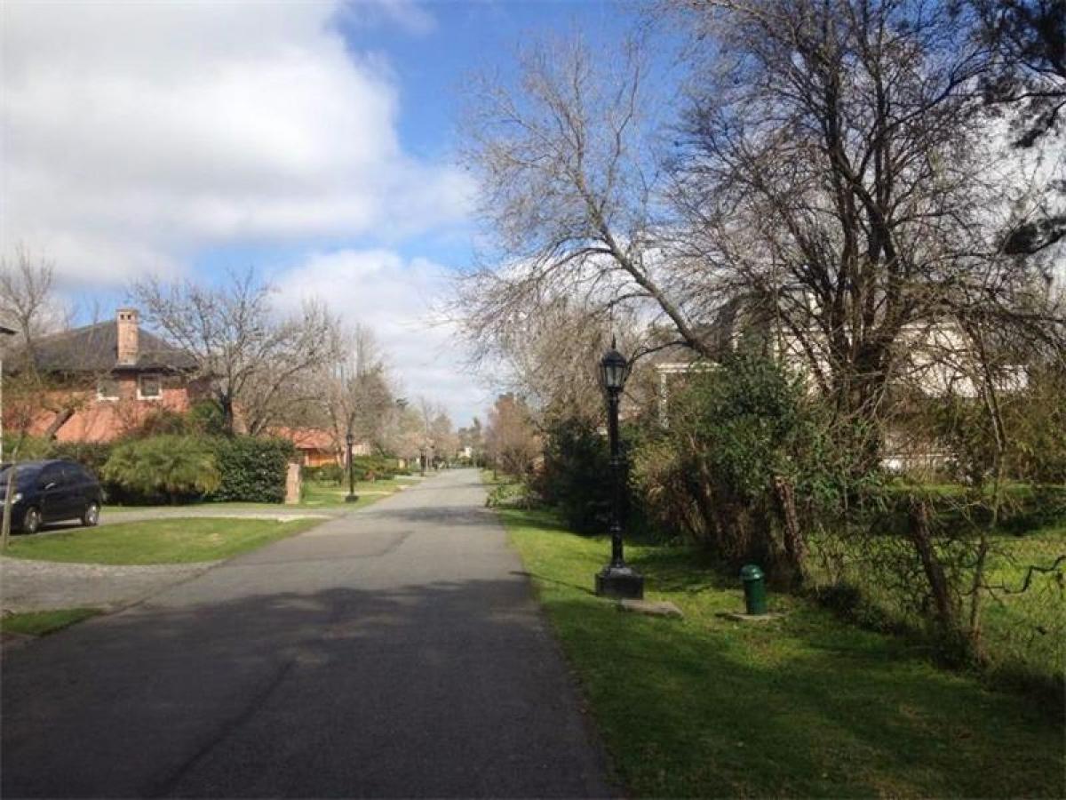  Land in Escobar, Argentina No. 116529