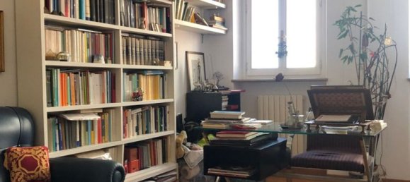 5 rooms Apartment in Perugia, Italy No. 73179 5