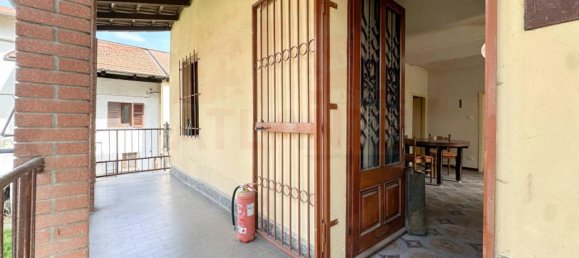 8-Zimmer Haus in Terzo, Italy, Nr. 38766 2