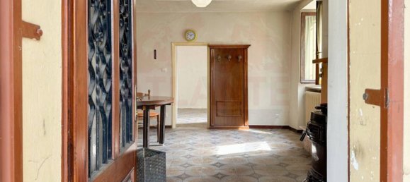 8-Zimmer Haus in Terzo, Italy, Nr. 38766 3