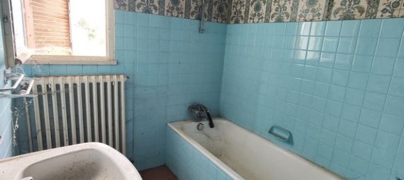 5 rooms House in Lorcy, France No. 157145 5