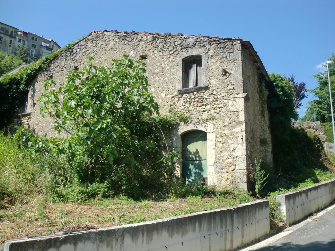 Studio in Castel San Vincenzo, Italy, Nr. 143716