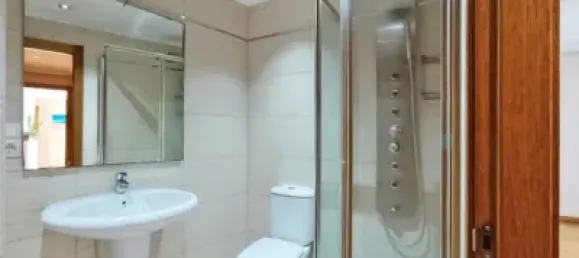 3 bedrooms Apartment in A Coruna, Spain No. 153945 17