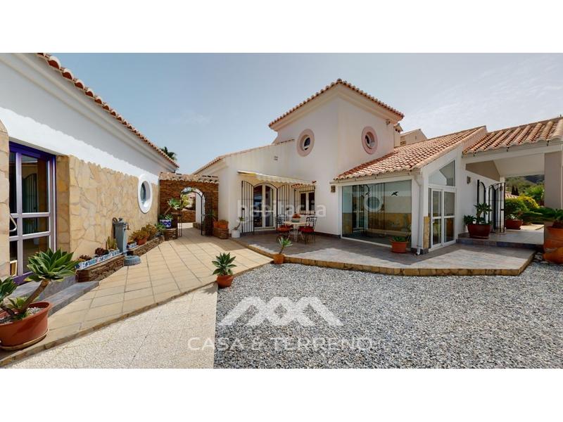 4 bedrooms Villa in Sayalonga, Spain No. 45998