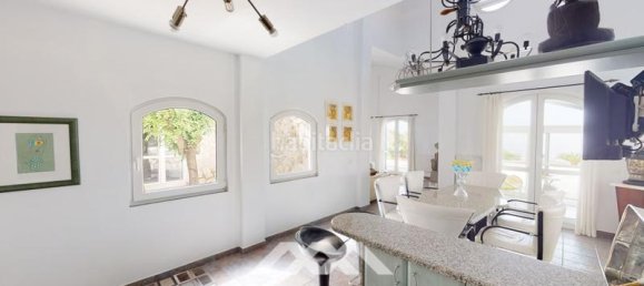 4 bedrooms Villa in Sayalonga, Spain No. 45998 45