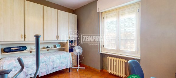 3 rooms Apartment in Novi Ligure, Italy No. 275835 4