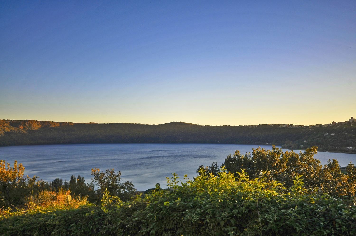 3غرفة منزل ذو طابقين في Marino, Italy رقم 46711