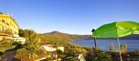 3غرفة منزل ذو طابقين في Marino, Italy رقم 46711 6