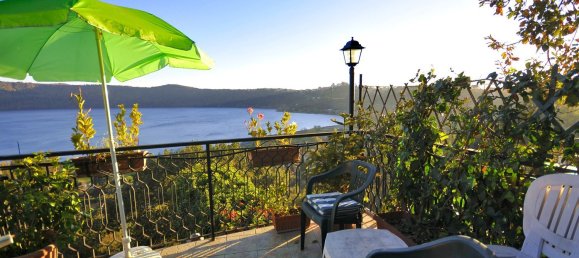 3غرفة منزل ذو طابقين في Marino, Italy رقم 46711 3