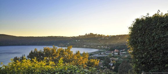 3غرفة منزل ذو طابقين في Marino, Italy رقم 46711 29