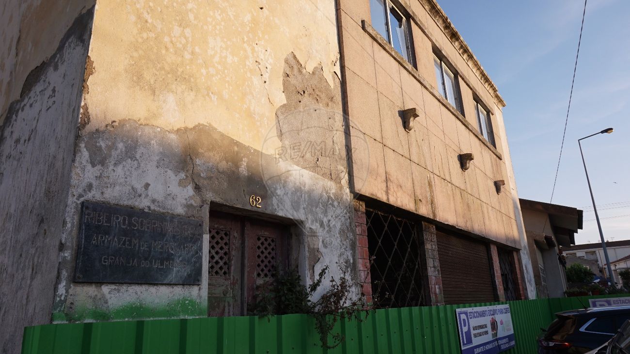 5 bedrooms House in Granja do Ulmeiro, Portugal No. 178367