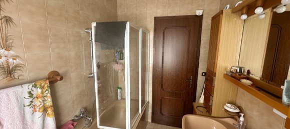 5 bedrooms Apartment in Nervesa della Battaglia, Italy No. 316765 10