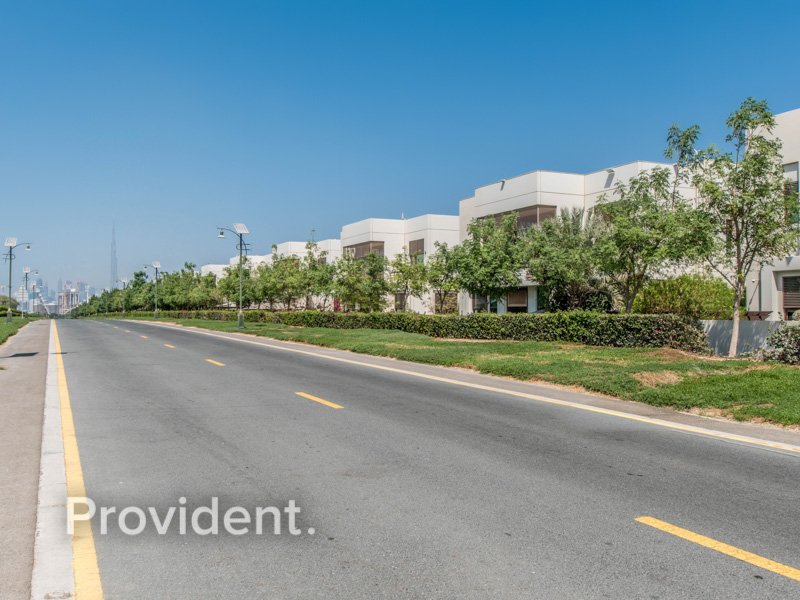 5 bedrooms Villa in Meydan, UAE No. 2417