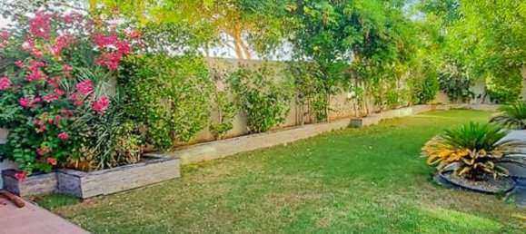 5 bedrooms Villa in Meydan, UAE No. 2417 16