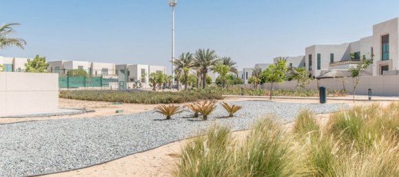 5 bedrooms Villa in Meydan, UAE No. 2417 12