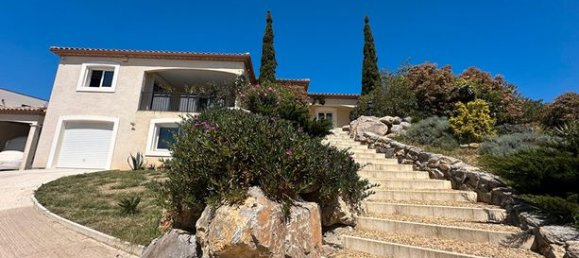 3 bedrooms Villa in Narbonne, France No. 313600 3