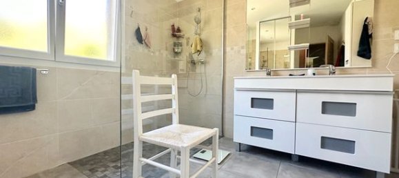 3 bedrooms Villa in Narbonne, France No. 313600 7