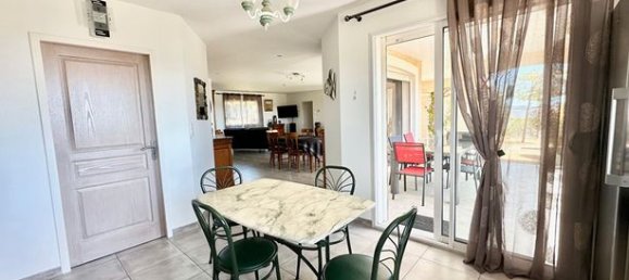 3 bedrooms Villa in Narbonne, France No. 313600 11