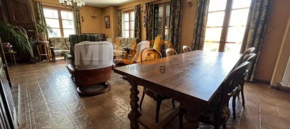5 bedrooms Villa in Aveyron, France No. 341801 11