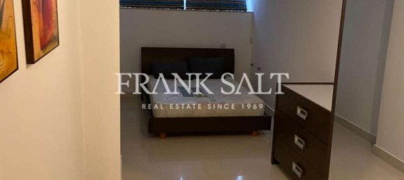 Apartamento T1 em Saint Julian's, Malta N.º 3357 8