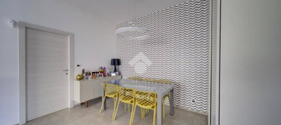 3 Schlafzimmer Wohnung in Villarbasse, Italy, Nr. 375902 17