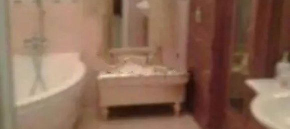 Квартира с 6 комнатами в Таранто, Италия № 111441 5