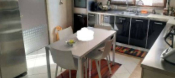 5 rooms Apartment in Busto Arsizio, Italy No. 181839 4