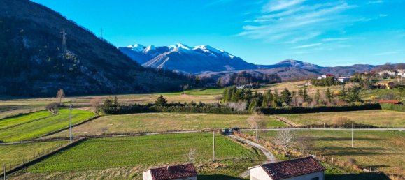 3غرفة منزل في Lauria, Italy رقم 254855 2