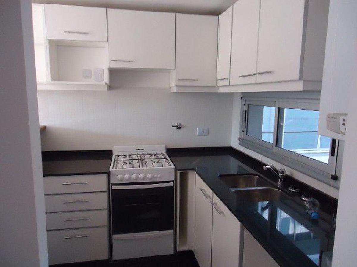 2 bedrooms Apartment in Vicente Lopez, Argentina No. 60248