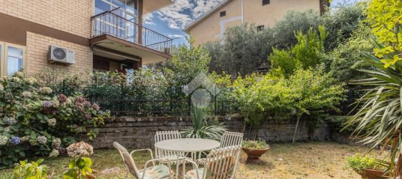 2 bedrooms Apartment in Ronciglione, Italy No. 282465 2