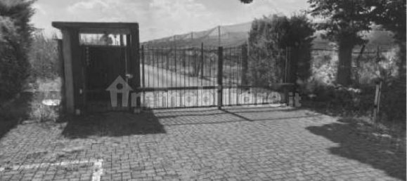 1 bedroom Apartment in Verona, Italy No. 195049 2