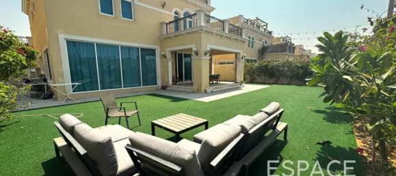 4 bedrooms Villa in Jumeirah Park, UAE No. 111349 16