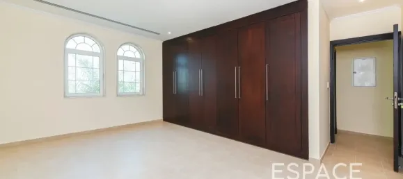 4 bedrooms Villa in Jumeirah Park, UAE No. 111349 11