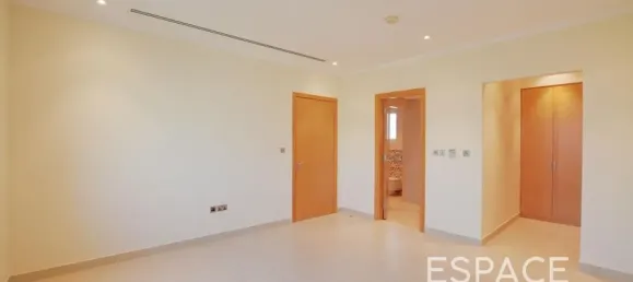 4 bedrooms Villa in Jumeirah Park, UAE No. 111349 13