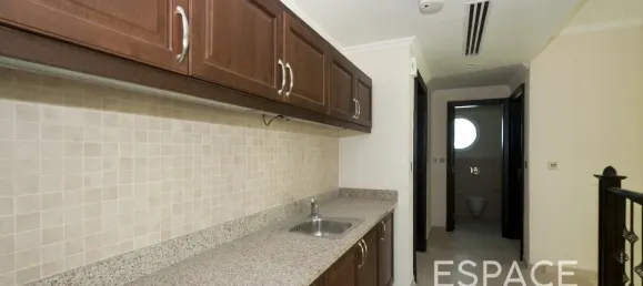 4 bedrooms Villa in Jumeirah Park, UAE No. 111349 7