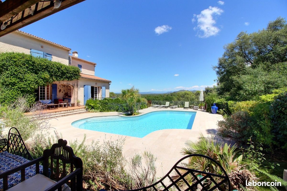 6 Schlafzimmer Villa in Tourves, France, Nr. 342421