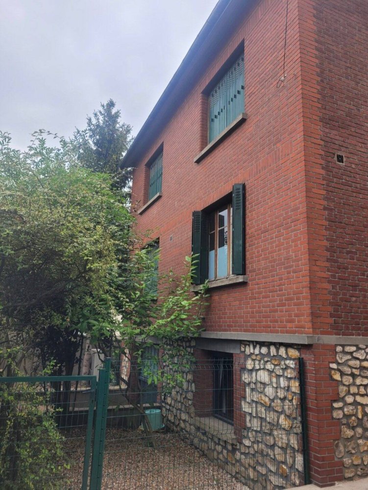 Casa T6 em La Courneuve, France N.º 326865