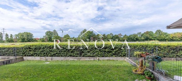 3 bedrooms Apartment in Castelnuovo del Garda, Italy No. 325191 11