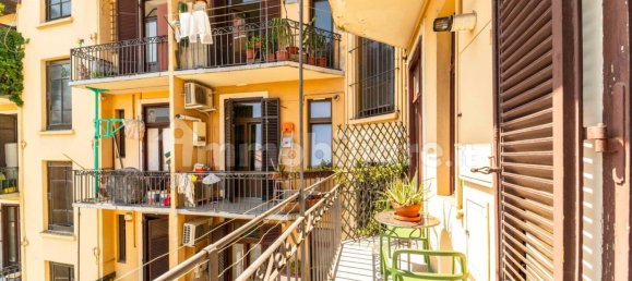 3 bedrooms Apartment in Turin, Italy No. 336302 4